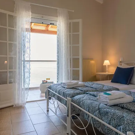 Apartament Alisachni 2nd Floor Apraos