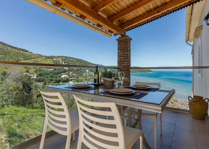 Apartament Alisachni 2nd Floor Apraos