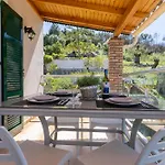 Διαμέρισμα Alisachni 2nd Floor
